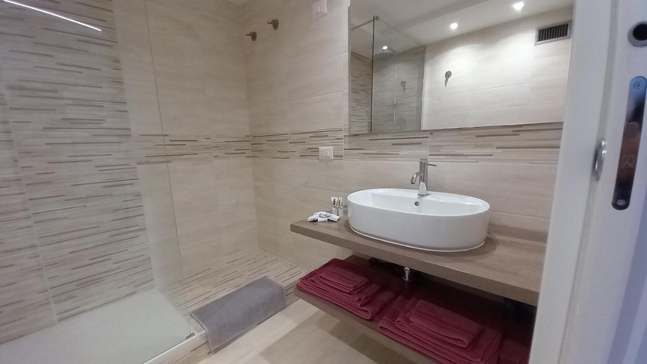 Crystal Apartment Roma Ngoại thất bức ảnh